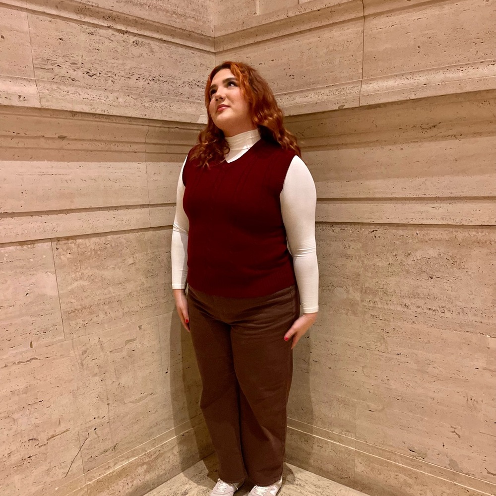 Meet your Posher, Nicole